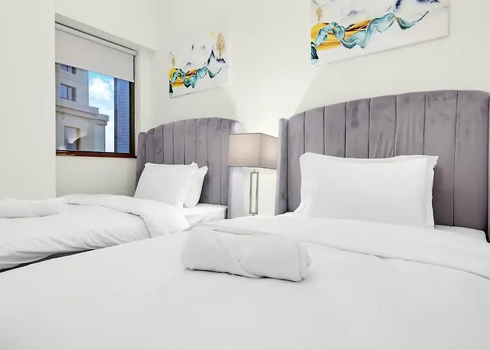 First Class 4Br Cozy Jumeirah Retreat